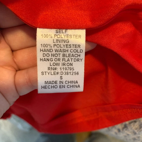 Retro style red floral dress - Picture 5 of 6